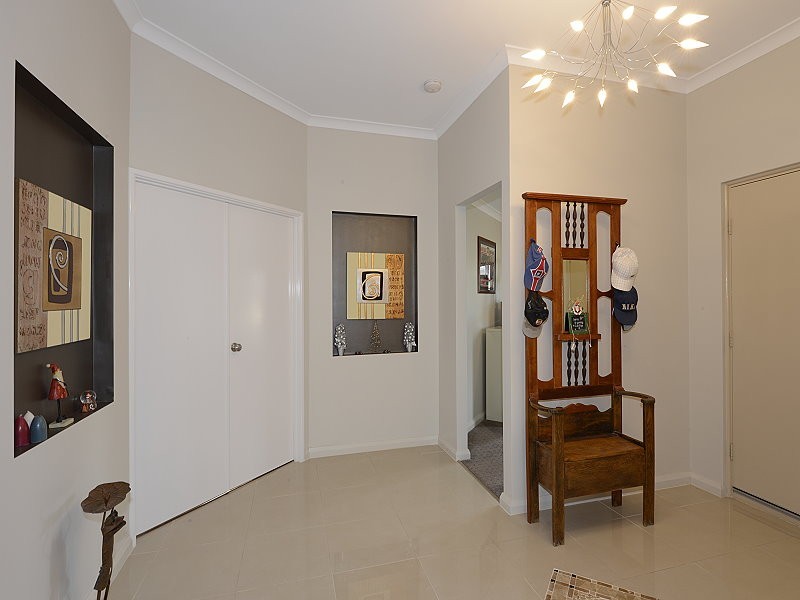 13 Northport Boulevard, Wannanup WA 6210