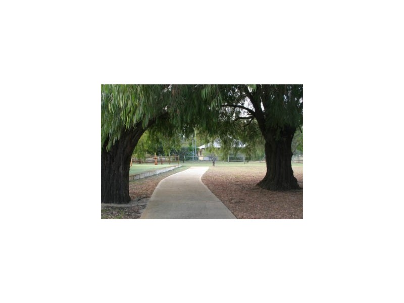 Lot 4,  Songlark Ramble, Coodanup WA 6210