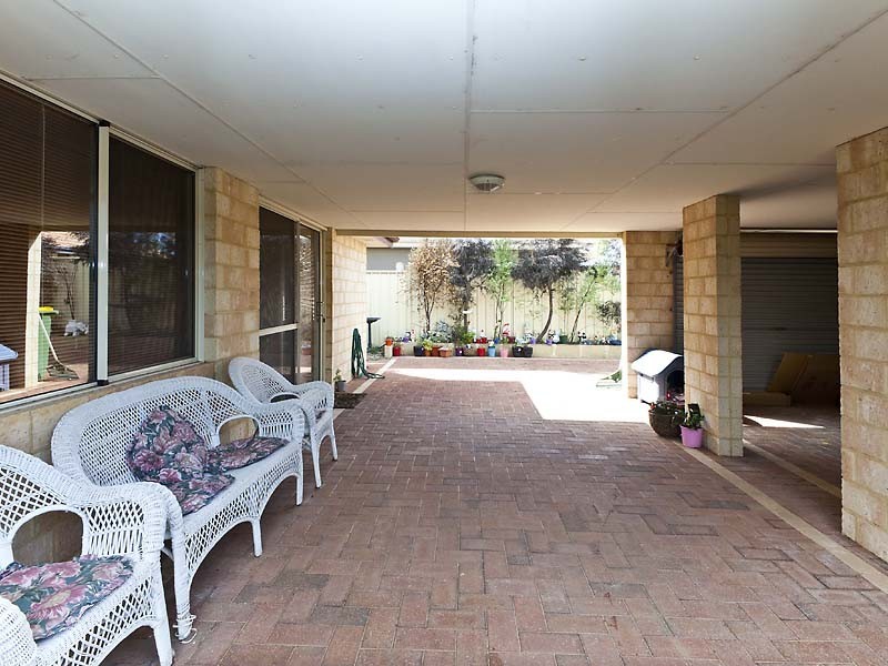 61 Darwin Terrace, Dudley Park WA 6210