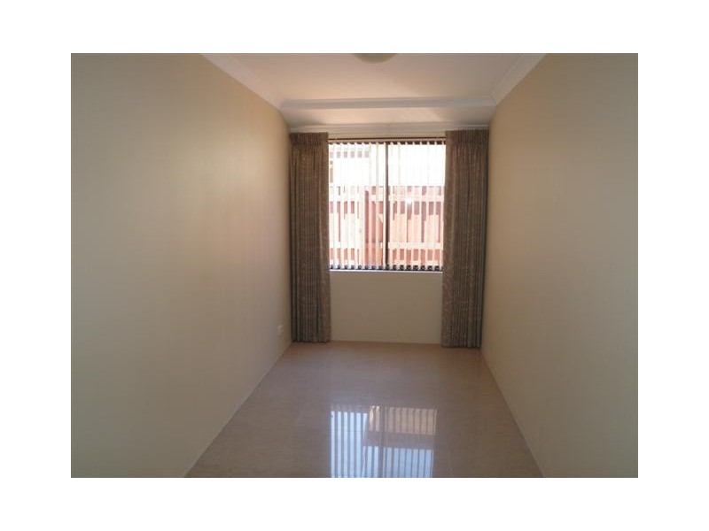 12 Grasshill Grange, Halls Head WA 6210