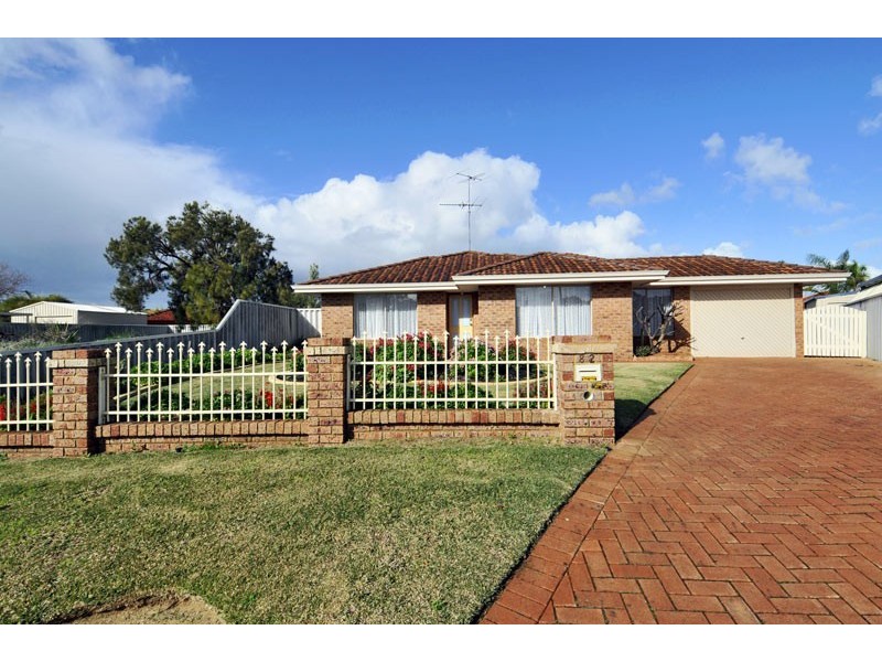 82 Kookaburra Drive, Greenfields WA 6210