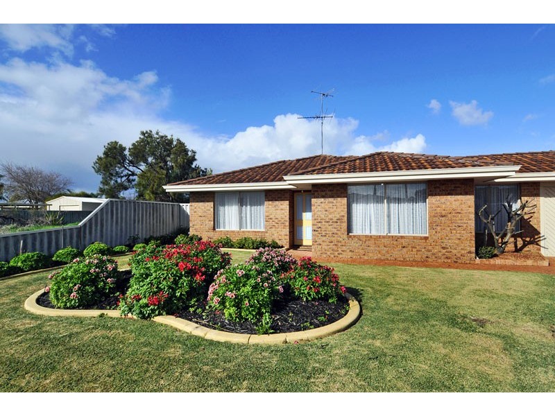 82 Kookaburra Drive, Greenfields WA 6210