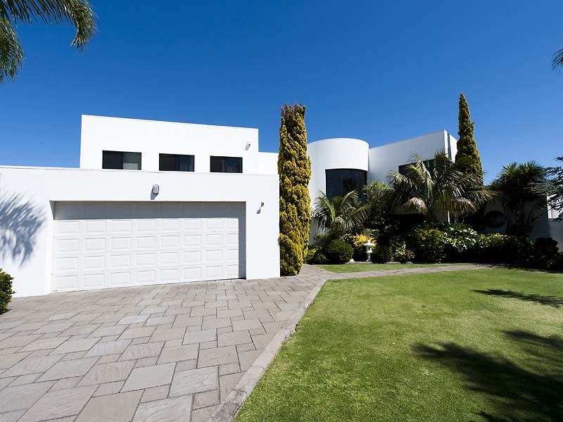 15 Fortescue Court, Dudley Park WA 6210