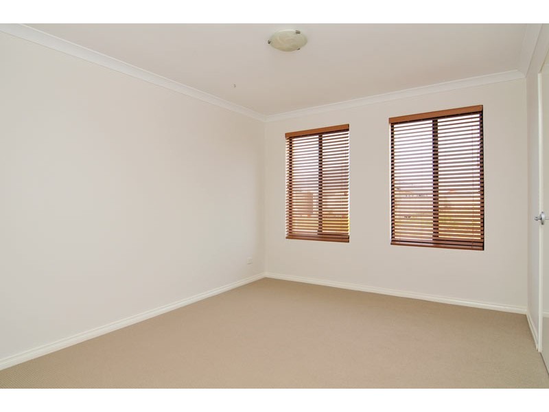 20 Prentice Way, Lakelands WA 6180