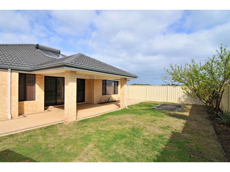 20 Prentice Way, Lakelands WA 6180