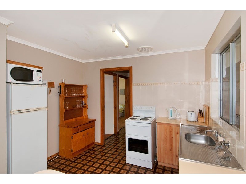 9 Lyelta Street, Falcon WA 6210