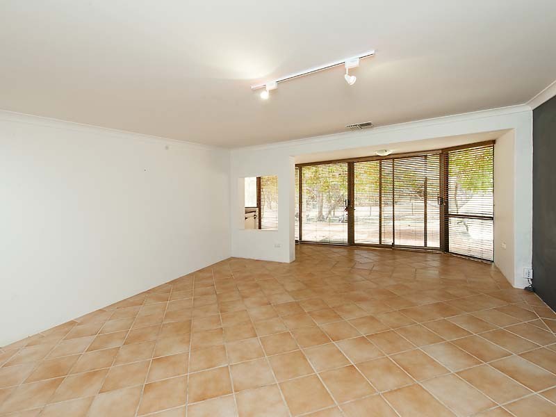 43 Blue Gum Way, South Yunderup WA 6208