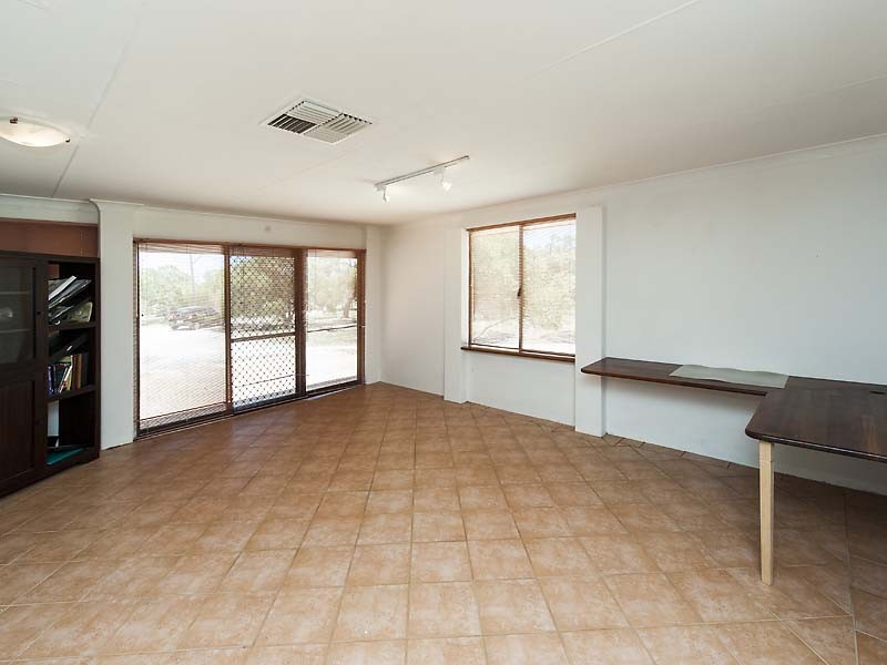 43 Blue Gum Way, South Yunderup WA 6208