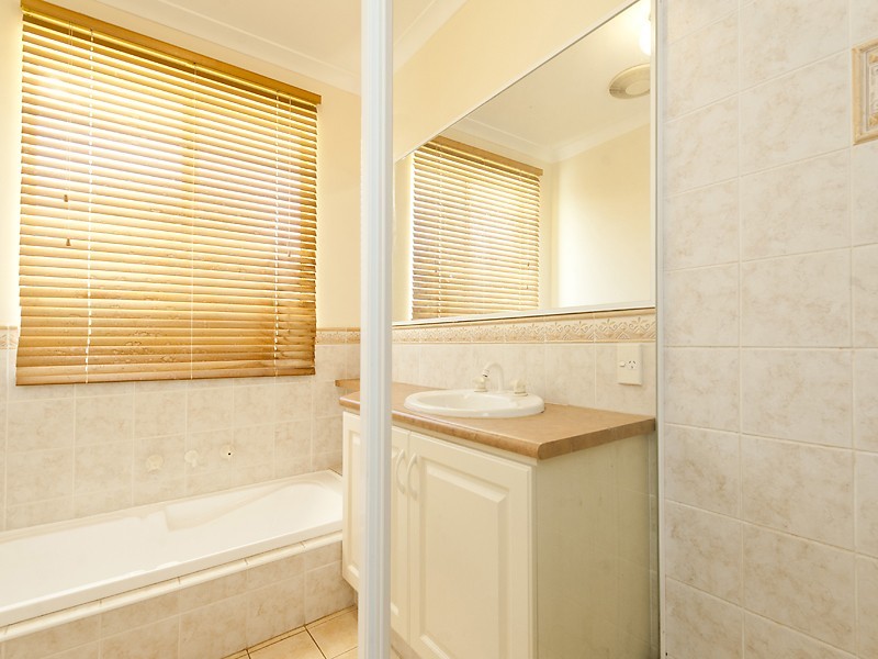 11 Delta Drive, South Yunderup WA 6208