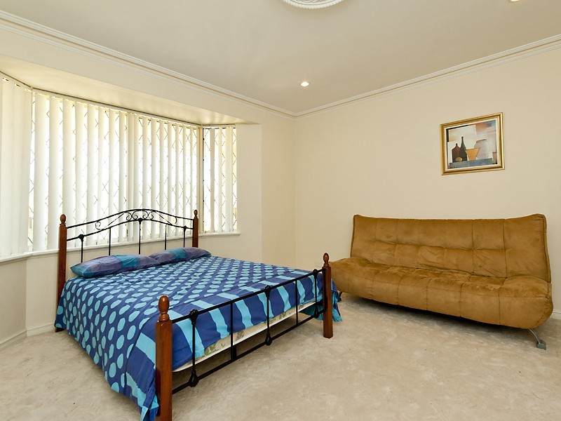 11 Delta Drive, South Yunderup WA 6208