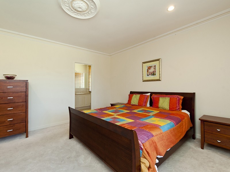 11 Delta Drive, South Yunderup WA 6208