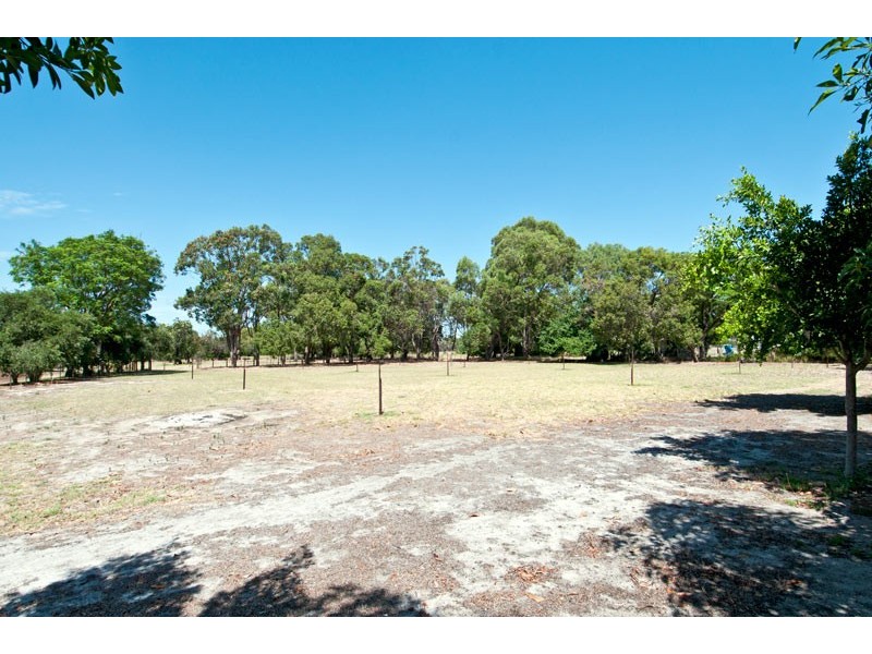 828 Pinjarra Road, Furnissdale WA 6209