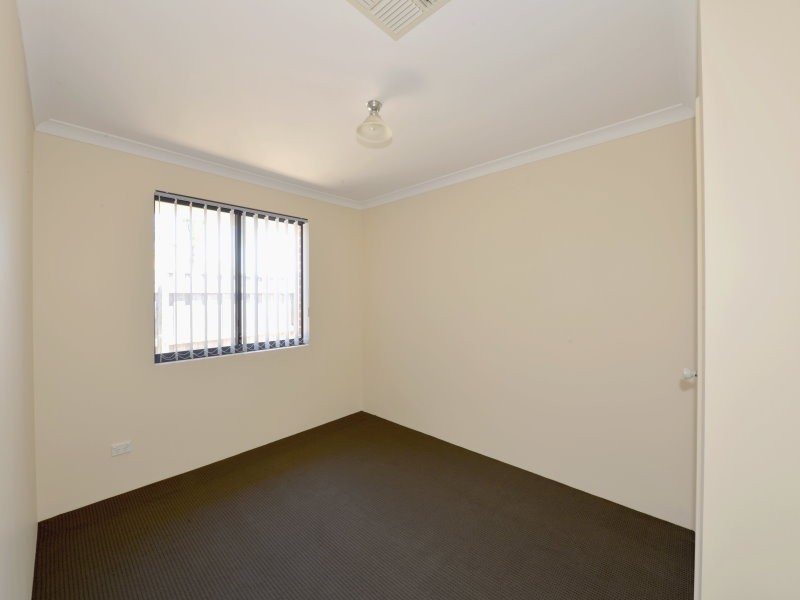 11 Aldenham Heights, Halls Head WA 6210