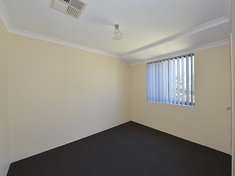 11 Aldenham Heights, Halls Head WA 6210