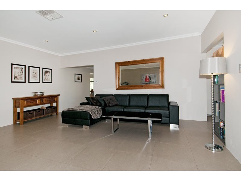 141 Pebble Beach Boulevard, Meadow Springs WA 6210