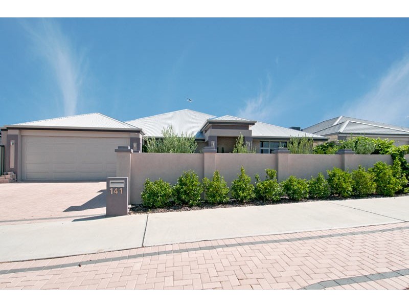 141 Pebble Beach Boulevard, Meadow Springs WA 6210