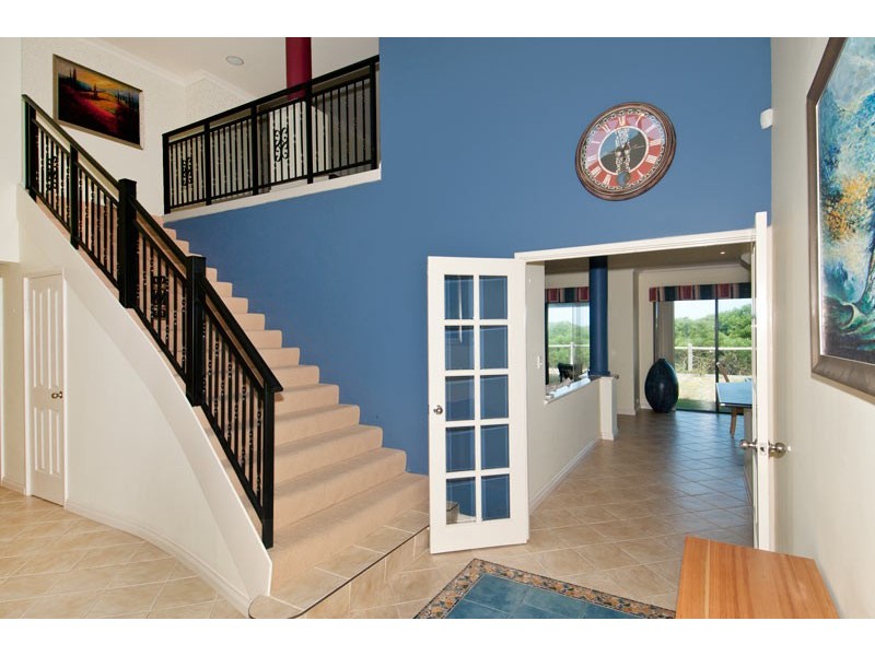 11 Sandy Cove, Halls Head WA 6210