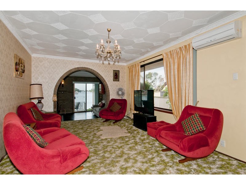 7 Allambi Way, South Yunderup WA 6208