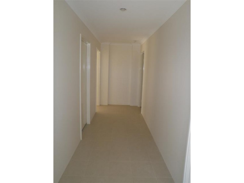 305 Pebblebeach Blvd, Meadow Springs WA 6210