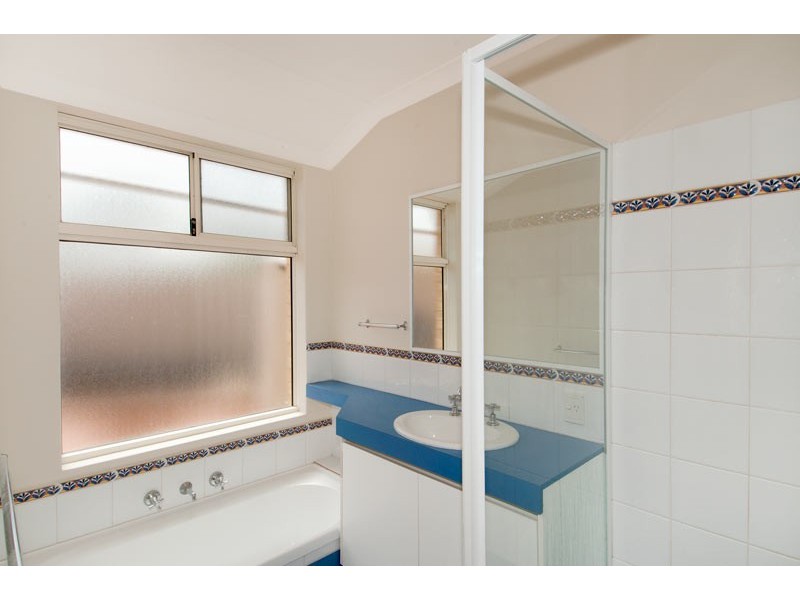 3 Howe Close, San Remo WA 6210