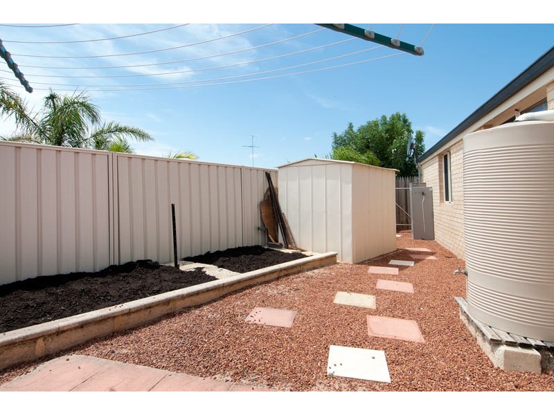 3 Howe Close, San Remo WA 6210