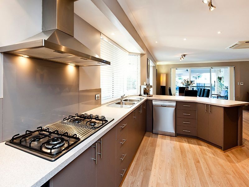 8 Salmon Gums Lane, Dawesville WA 6211