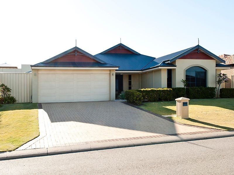 8 Salmon Gums Lane, Dawesville WA 6211