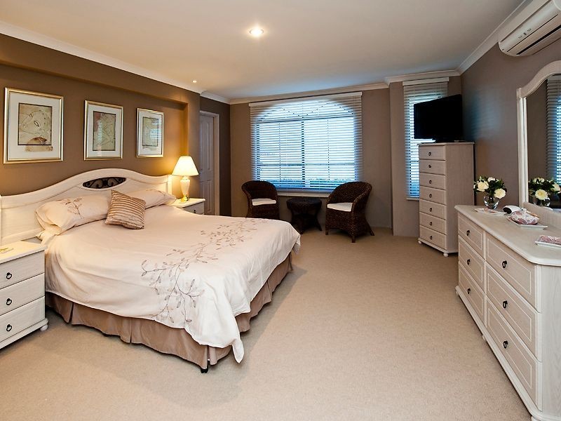 8 Salmon Gums Lane, Dawesville WA 6211