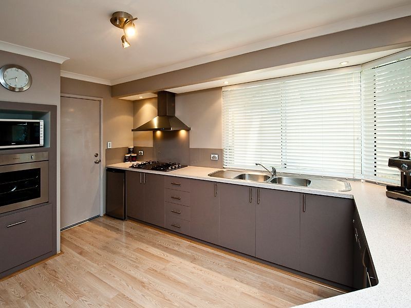 8 Salmon Gums Lane, Dawesville WA 6211