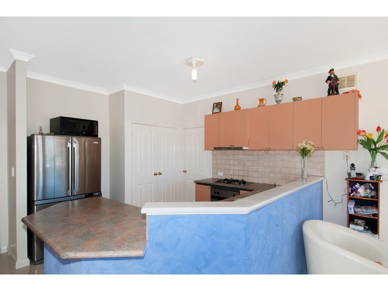 18 Santavea Mews, Halls Head WA 6210