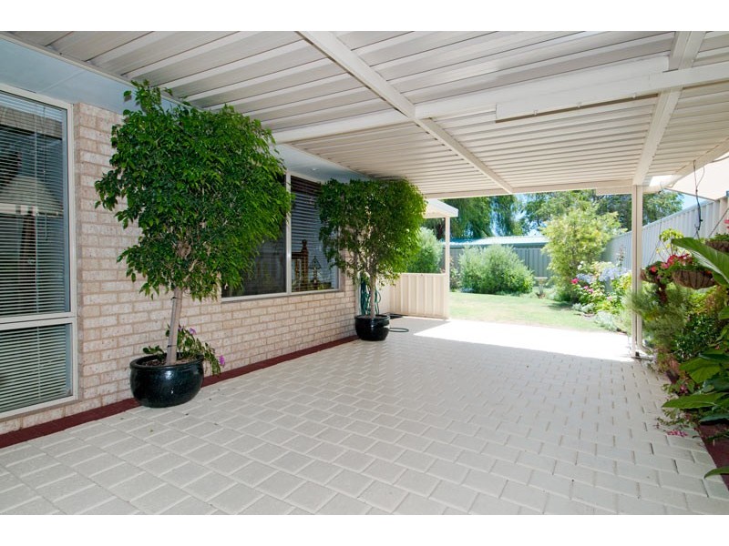 4 Coffey Street, Singleton WA 6175