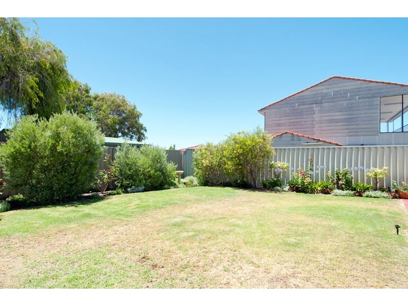 4 Coffey Street, Singleton WA 6175