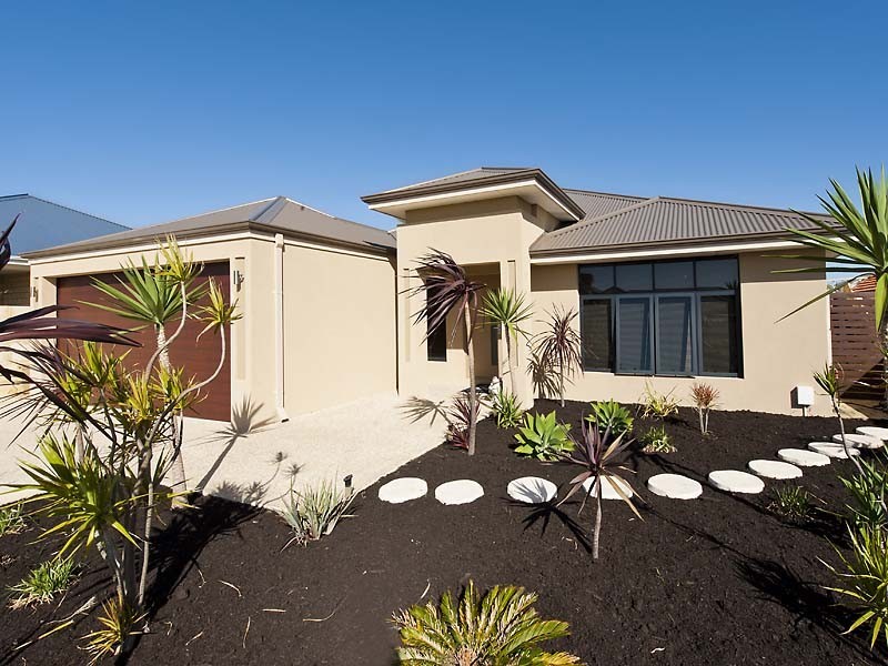 7 Conch Way, Wannanup WA 6210