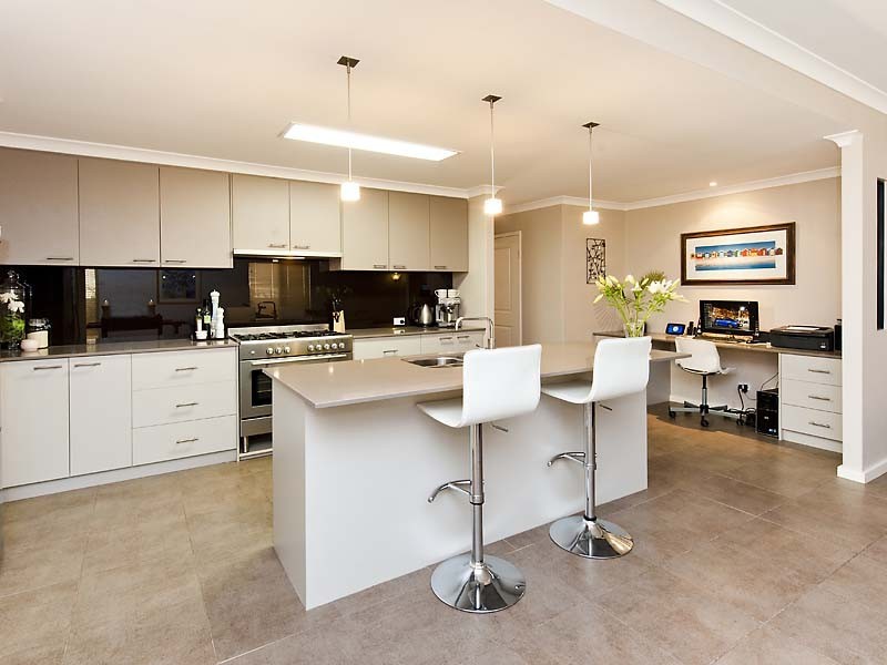 7 Conch Way, Wannanup WA 6210