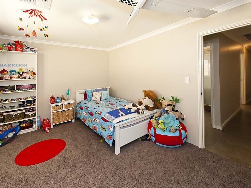 7 Conch Way, Wannanup WA 6210