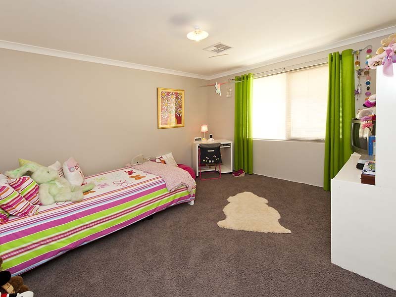 7 Conch Way, Wannanup WA 6210