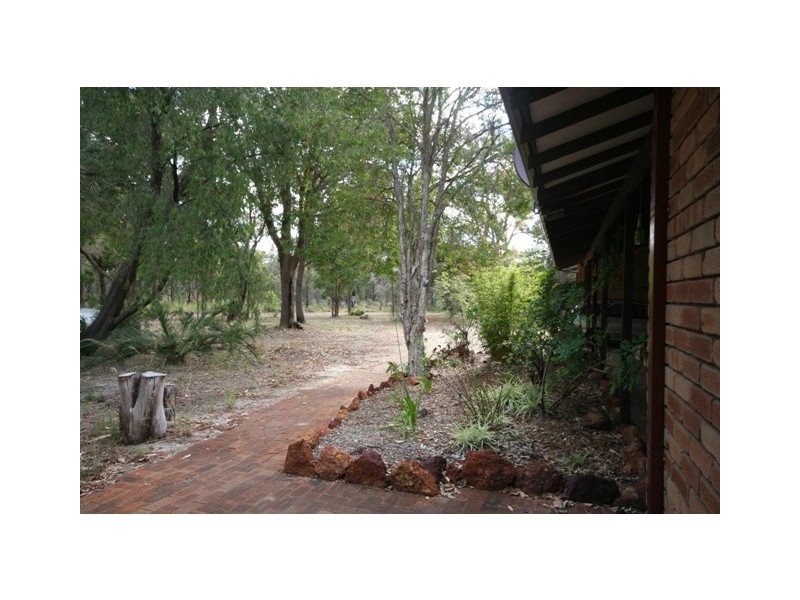 30 Dunkerton Road, Barragup WA 6209