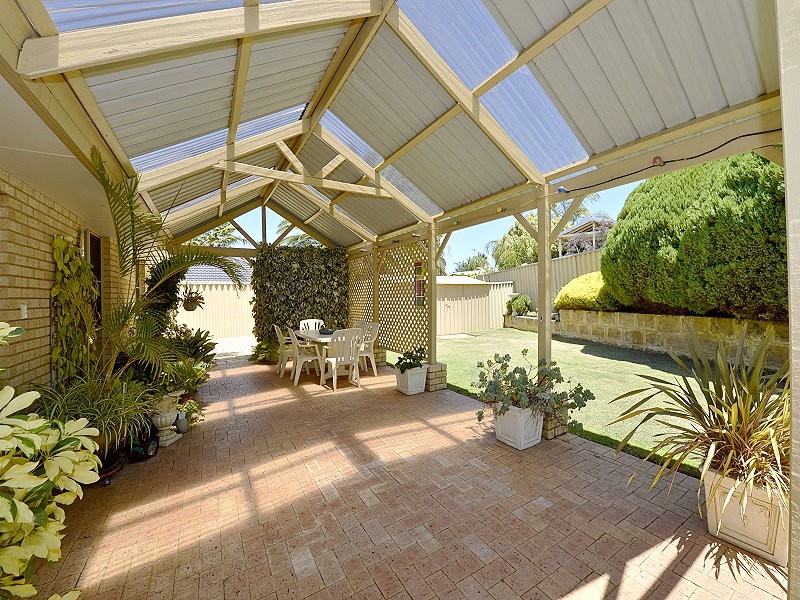 29 Yorrell Place, Halls Head WA 6210