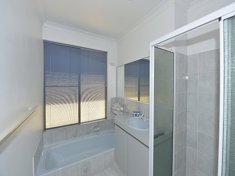 29 Yorrell Place, Halls Head WA 6210