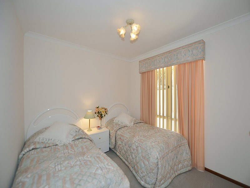 29 Yorrell Place, Halls Head WA 6210