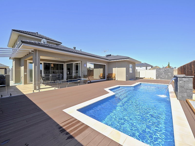 8 Abercrombie Rise, Madora Bay WA 6210