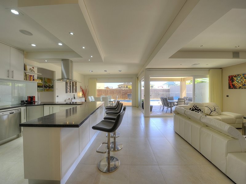 8 Abercrombie Rise, Madora Bay WA 6210