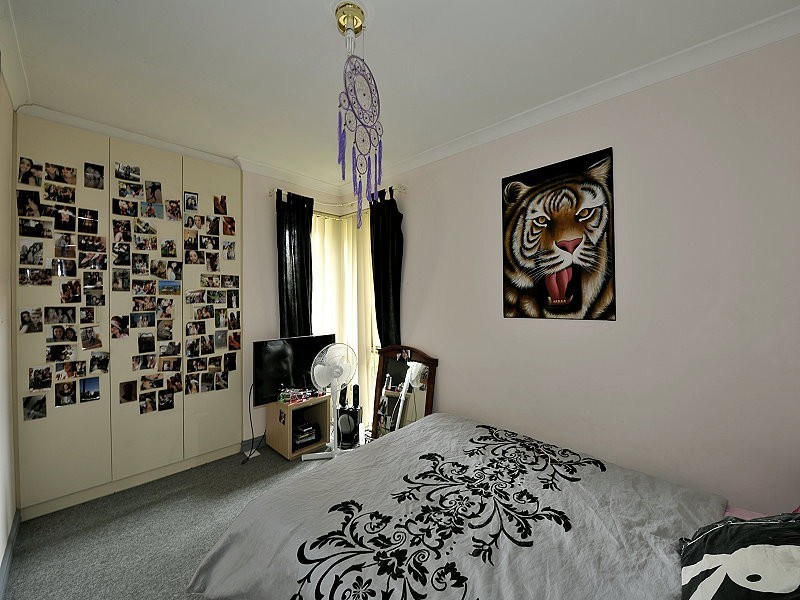 24 Peron Place, San Remo WA 6210