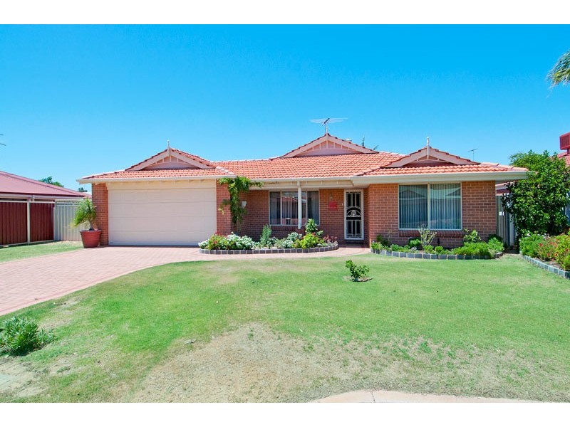 15 Pyrford Ramble, Erskine WA 6210