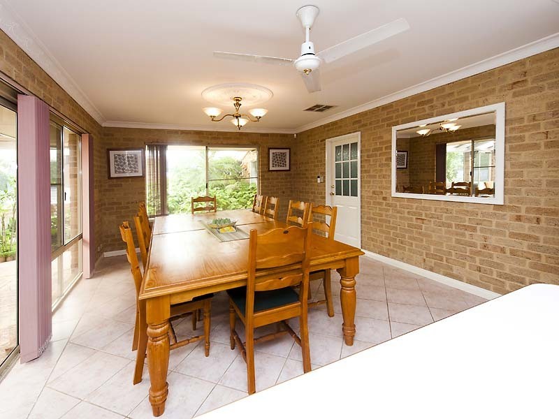 3 Maldon Place, Parklands WA 6180