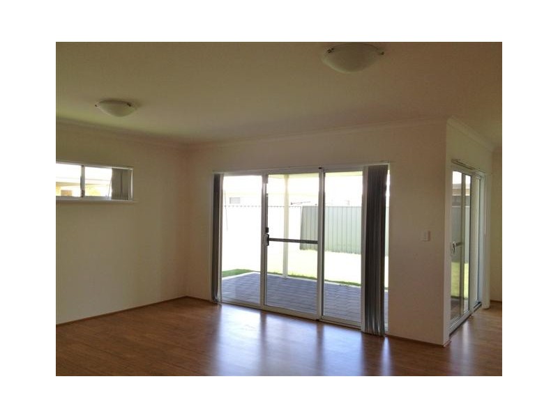 38 Nairn Road, Coodanup WA 6210