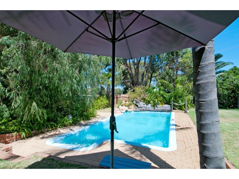 36 Scenic Drive, Falcon WA 6210