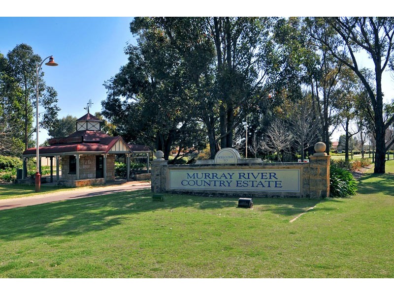 46 Midsummer Circle, Pinjarra WA 6208