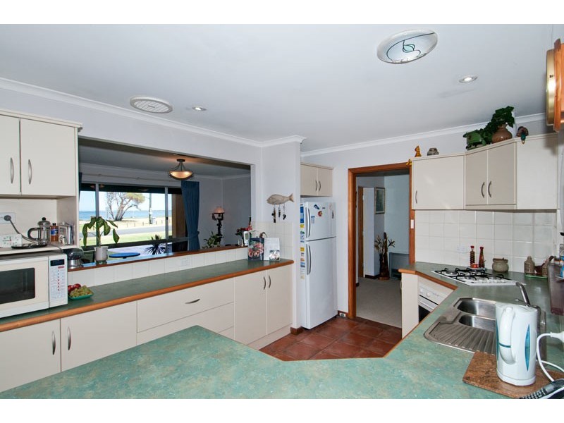 3 John Street, Coodanup WA 6210