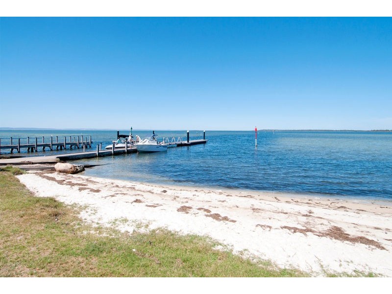 1 Janice Avenue, Falcon WA 6210